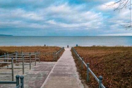 Baugrundstück Rügen Ummanz - 99.000,00&nbsp;EUR Kaufpreis, ca.&nbsp; 20,00&nbsp;m&sup2;&nbsp;Wohnfl&auml;che in Gingst (PLZ: 18569)
