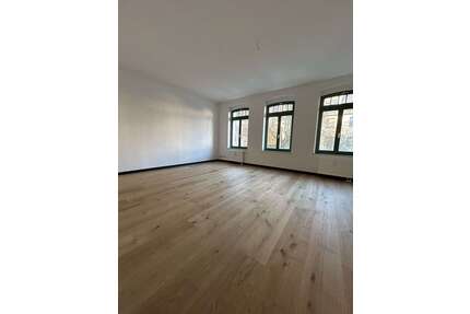 Wohnung zum Mieten in Zwickau 465,00 € 66.46 m²