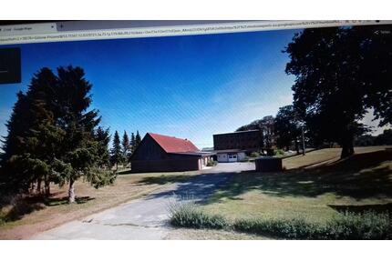 Grundstück mit ehemaligem Gewerbegebäude - Gülzow-Prüzen