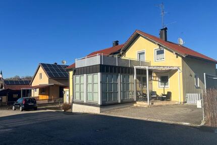 Einfamilienhaus mit Einliegerwohnung - Falkenberg