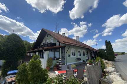 Haus zum Kaufen in Isen 1.150.000,00 € 440 m²