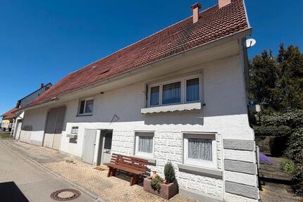 Einfamilienhaus mit Ökonomietrakt Scheune - Schramberg