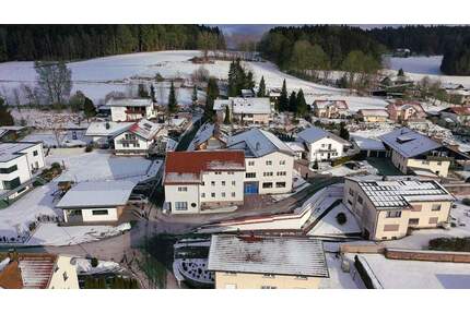 Investitionschance! Wohn- und Geschäftshaus in Teisnach