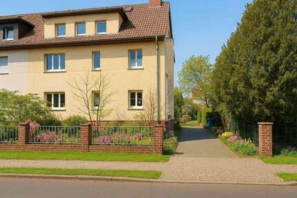Haus zum Kaufen in Dessau-Roßlau 275.000,00 € 223 m²