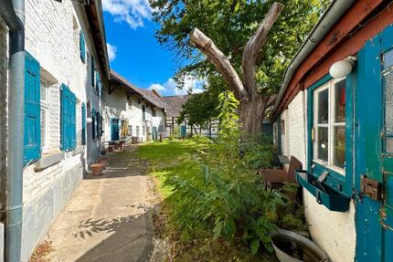 Vierkanthof mit Charakter - bereit für neue Ideen - Titz