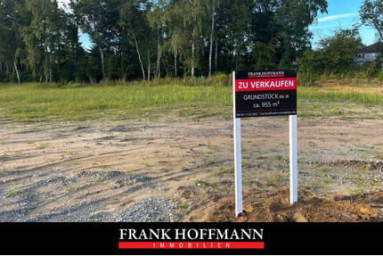 In Quickborn-Heide, modernes Wohngebiet - Einfamilienhaus- oder Doppelhausbebauung