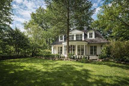 Haus zum Mieten in Hamburg 3.450,00 € 198 m²