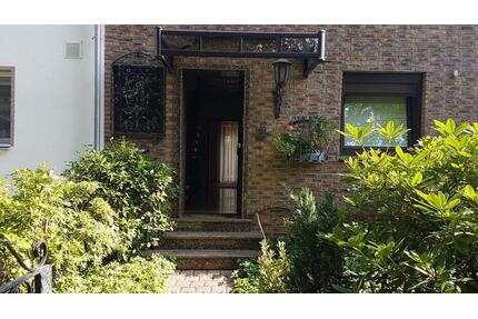 Platz für Familie, Homeoffice und Freizeit - Reihenhaus in Moers - Duisburg Hochheide
