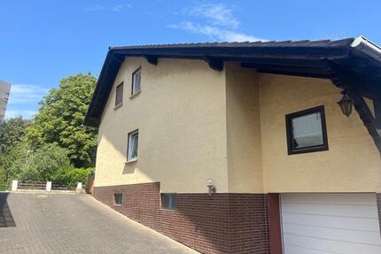 Einfamilienhaus mit 170 m² Wohnfläche frei ab 01.08 - Schwalmstadt