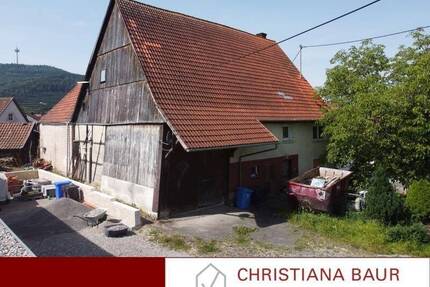 WOHNHAUS ZUM SANIEREN AUF GROßEM GRUNDSTÜCK: Balingen-Roßwangen
