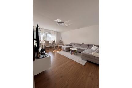 Bezugsfreie 2-Zimmer-Wohnung mit Stellplatz – ruhige Lage am Wald - Dietzenbach