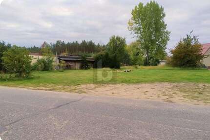 Grundstück zu verkaufen in Britz 185.000,00 € 1131 m²