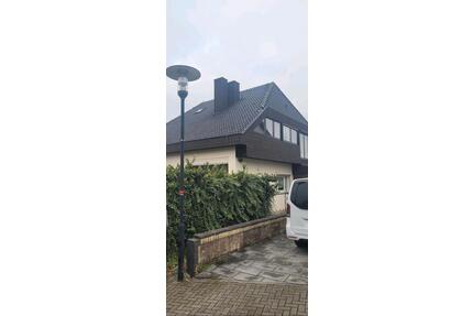 haus zu vermieten - 2.850,00&nbsp;EUR Kaltmiete, ca.&nbsp; 28,00&nbsp;m&sup2; in Geilenkirchen (PLZ: 52511)