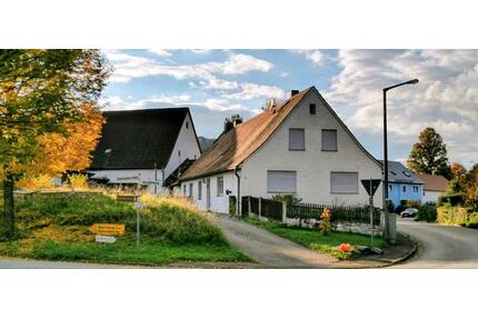 Doppelhauszwei Familien Haus in Wettelsheim zu verkaufen - Treuchtlingen