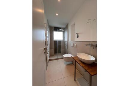 Kern sanierte zwei Zimmerwohnung - Berlin Spandau