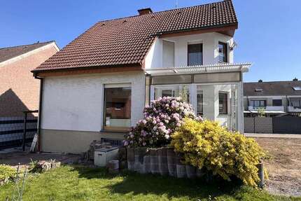 Haus zum Kaufen in Lippstadt 239.000,00 € 107 m²