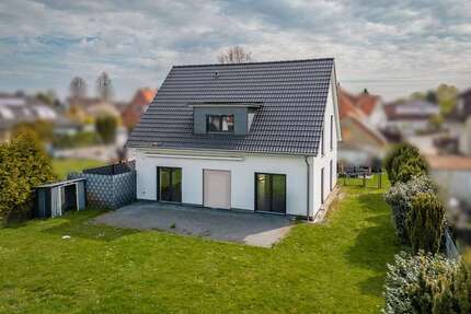 Haus zum Kaufen in Nienhagen 375.000,00 € 140 m²