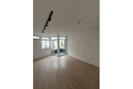 Wohnung zum Mieten in Wuppertal 505,00 € 34.75 m²