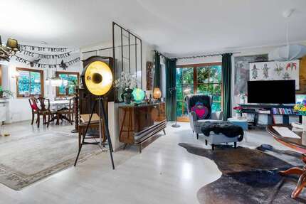 Haus zum Kaufen in Pfaffenhofen 699.000,00 € 240 m²