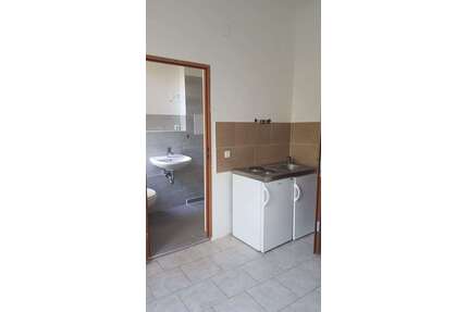 Wohnung zum Mieten in Magdeburg 170,00 € 14.38 m²