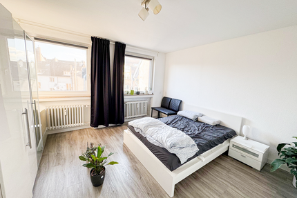Wohnung zum Kaufen in Düsseldorf 245.000,00 € 67.5 m²