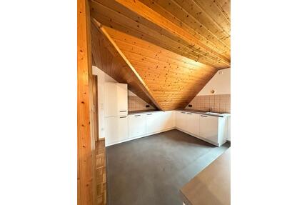 Zentrale 2-Zimmer-Dachgeschosswohnung in Tuttlingen