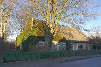 Haus mit viel Möglichkeiten - 157.000,00&nbsp;EUR Kaufpreis, ca.&nbsp; 189,00&nbsp;m&sup2;&nbsp;Wohnfl&auml;che in Erfde (PLZ: 24803)