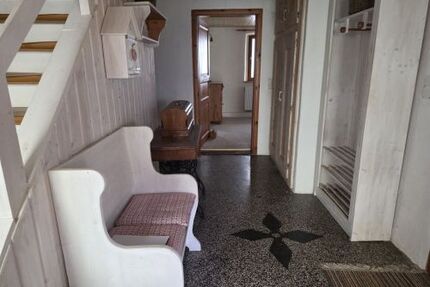 Einfamilienhaus in 97450 Arnstein-Büchhold, 28 km von Würzburg und 15 km von Schweinfurt entfernt (ID 10672)