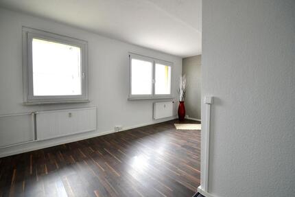 Schau bei uns vorbei: Helles modernes 3 Zimmer Apartment mit top Aussicht über Halle - Halle (Saale) Gesundbrunnen