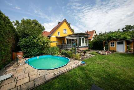 Haus zum Kaufen in Schöneiche bei Berlin 695.000,00 € 114.04 m²