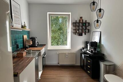 Zwischenmiete 18055 ab Mai - 1.100,00&nbsp;EUR Kaltmiete, ca.&nbsp; 50,00&nbsp;m&sup2; in Rostock (PLZ: 18055)