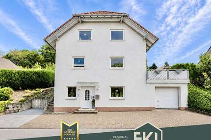 Haus zum Kaufen in Emmerzhausen 285.000,00 € 155 m²