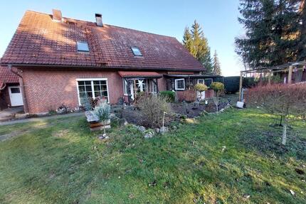 gepflegtes Einfamilienhaus mit großem Grundstück in Hagenow Heide