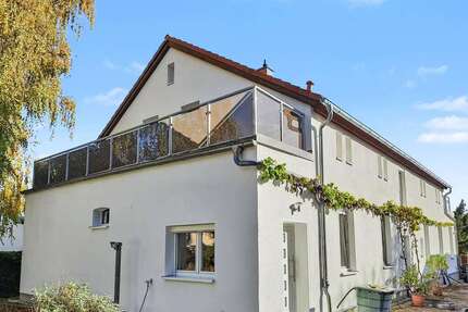 Haus zum Kaufen in Naumburg 498.000,00 € 307 m²
