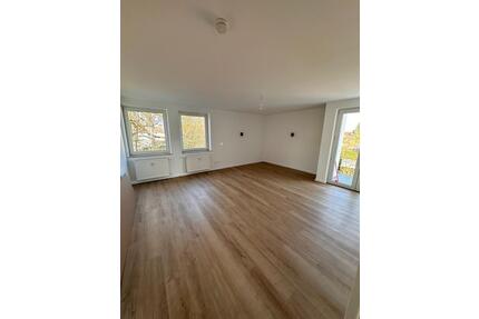 3 Zimmer Wohnung Frauenland Erstbezug nach Renovierung - Würzburg