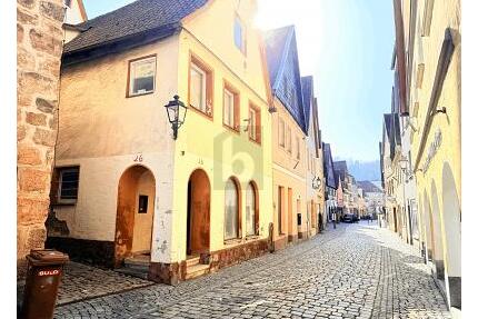 AUSBAUPROJEKT FÜR MODERNES STUDENTENWOHNEN - Kulmbach