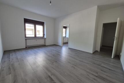 Frisch sanierte EG Wohnung zum sofort Bezug! - Duisburg Beeck