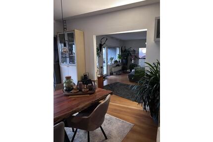 Großzügige Wohnung mit Balkon und Dachterrasse in WKDhünn - Hückeswagen