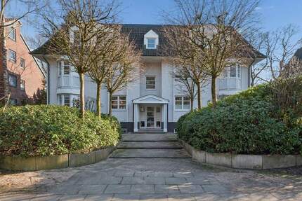 Sonnenwohnung mit hochwertiger Ausstattung, SW-Dachterrasse und zwei TG-Stellplätzen in Marienthal - Hamburg