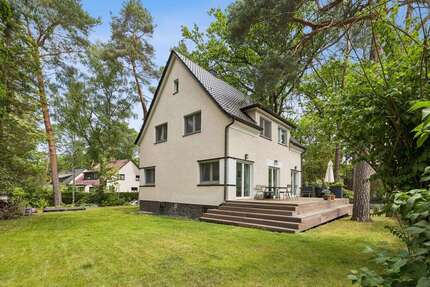 Haus zum Kaufen in Berlin- Frohnau 998.000,00 € 164 m²