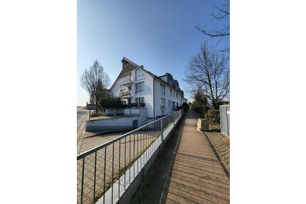 3-Zimmer Wohnung Mit Balkon, EK und TG Stellplatz - Bad Soden am Taunus