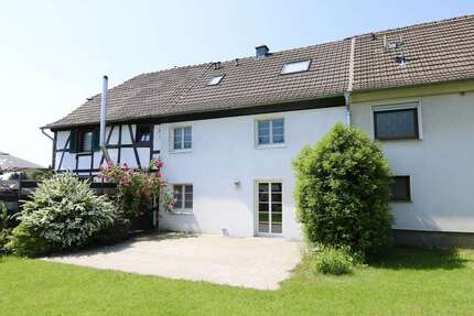 Haus zum Mieten in Rösrath 1.134,00 € 81 m²