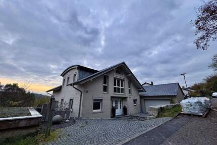 Exklusives EFH mit Sauna, Garage & Garten - Neckarzimmern