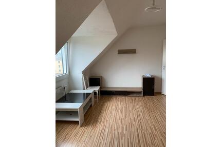 Helle 2,5 Zimmer Wohnung - 680,00&nbsp;EUR Kaltmiete, ca.&nbsp; 43,00&nbsp;m&sup2; in Essen (PLZ: 45143) Stadtbezirk III