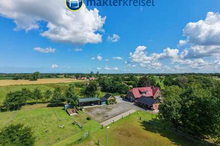 Haus zum Kaufen in Blomberg 799.000,00 € 239 m²
