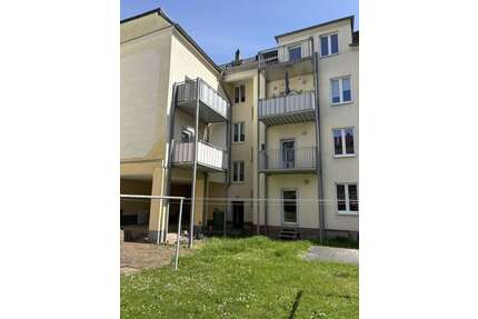 Wohnung zum Mieten in Werdau 400,00 € 70 m²