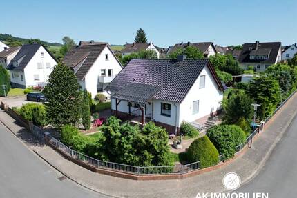 Solides Einfamilienhaus in ruhiger Lage von Hastenbeck - gepflegte Substanz mit Ausbaupotenzial - Hameln / Hastenbeck