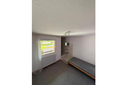 WG-Zimmer mit privatem Badbereich in ruhiger Lage - Birkenfeld