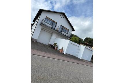Haus mit WerkstattHalle zu verkaufen - Leimen