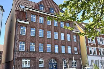 Haus zum Kaufen in Hannover 1.650.000,00 € 732.69 m²